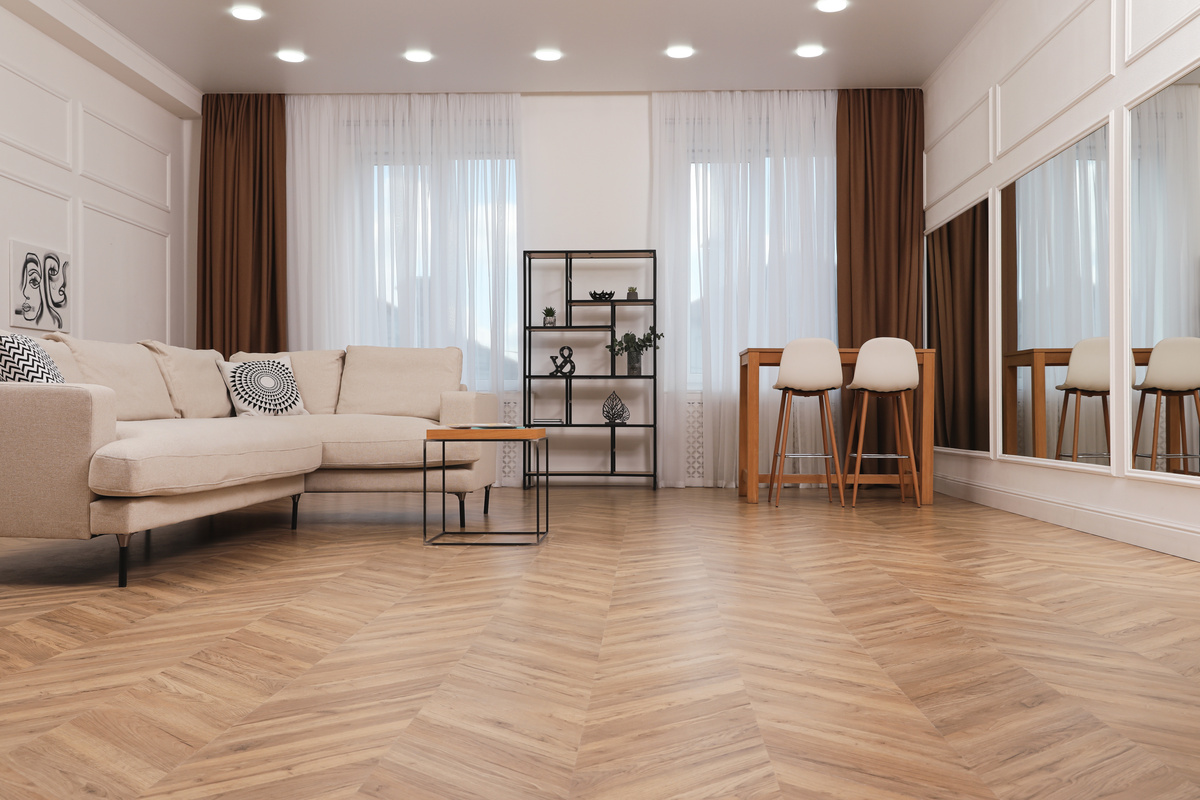 4 VARIETIES OF HARDWOOD FLOORS AND HOW TO SELECT THEM